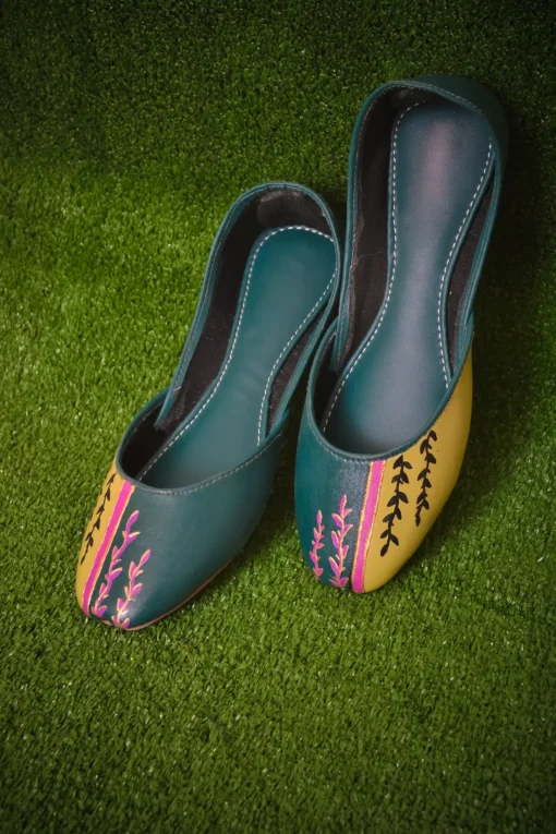 Leafy Traditional Khussa Shoes