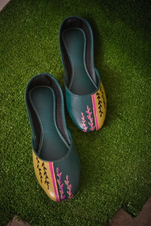 Leafy Traditional Khussa Shoes